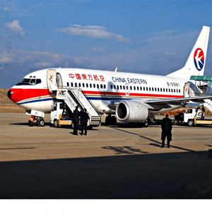 银川河东航空托运航空快运业稳步发展的原因是什么？